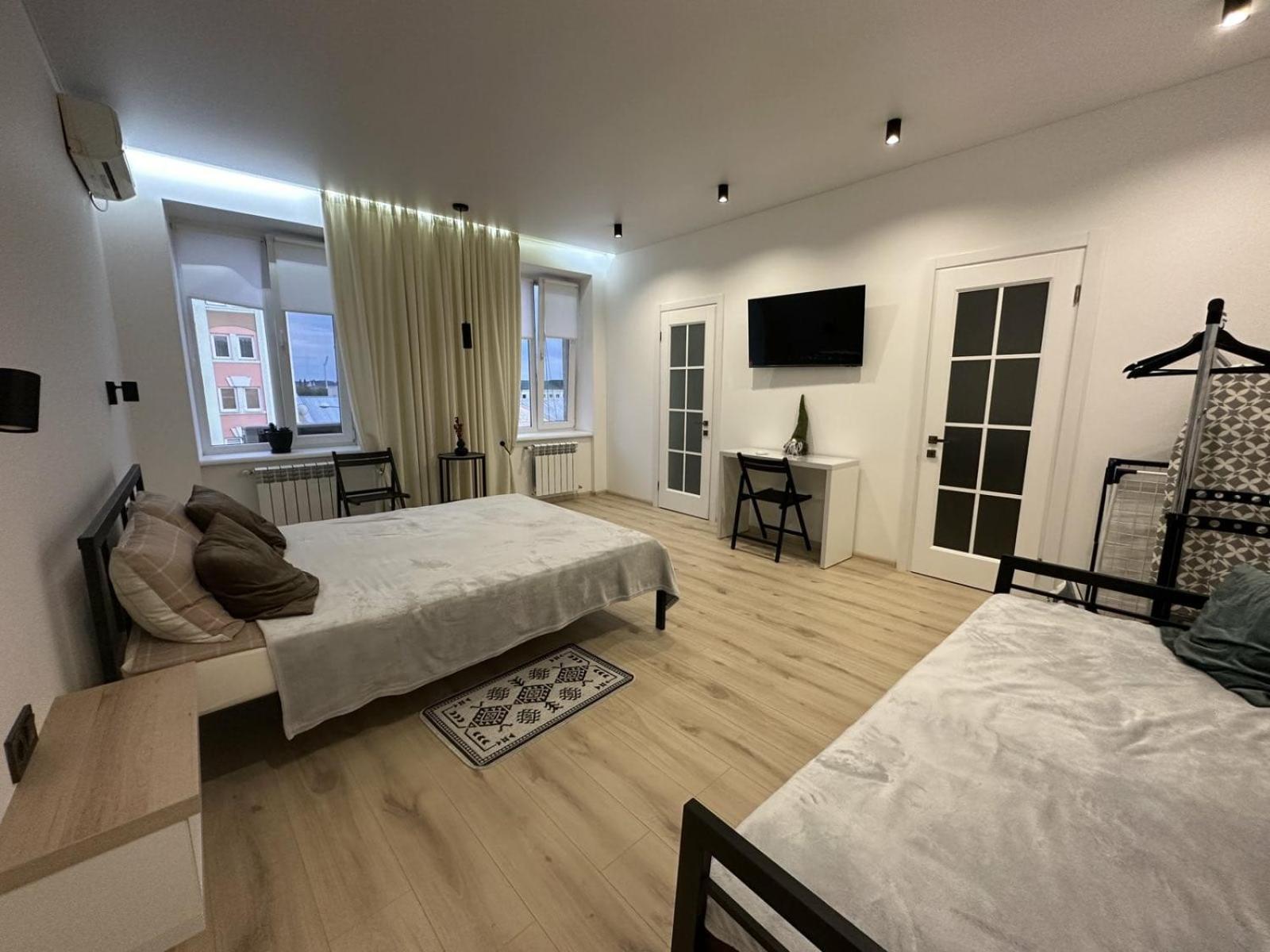 Soborna Apartment Rivne Ngoại thất bức ảnh